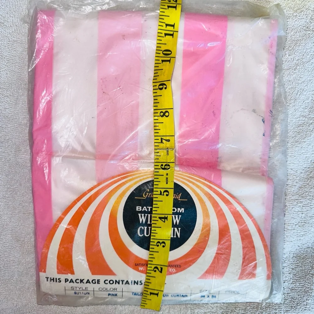 NOS Vintage W T Grant Grant Maid Sutton Style Bathroom Window Curtain 34x54 MCM